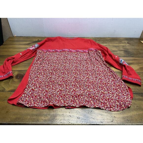 Calessa Womens Sz L Red Floral Embroidery Button Blouse Roll Sleeves Boho Top - Picture 11 of 13